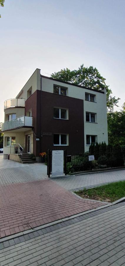 Hotel Pod Lipami Puck Zewnętrze zdjęcie